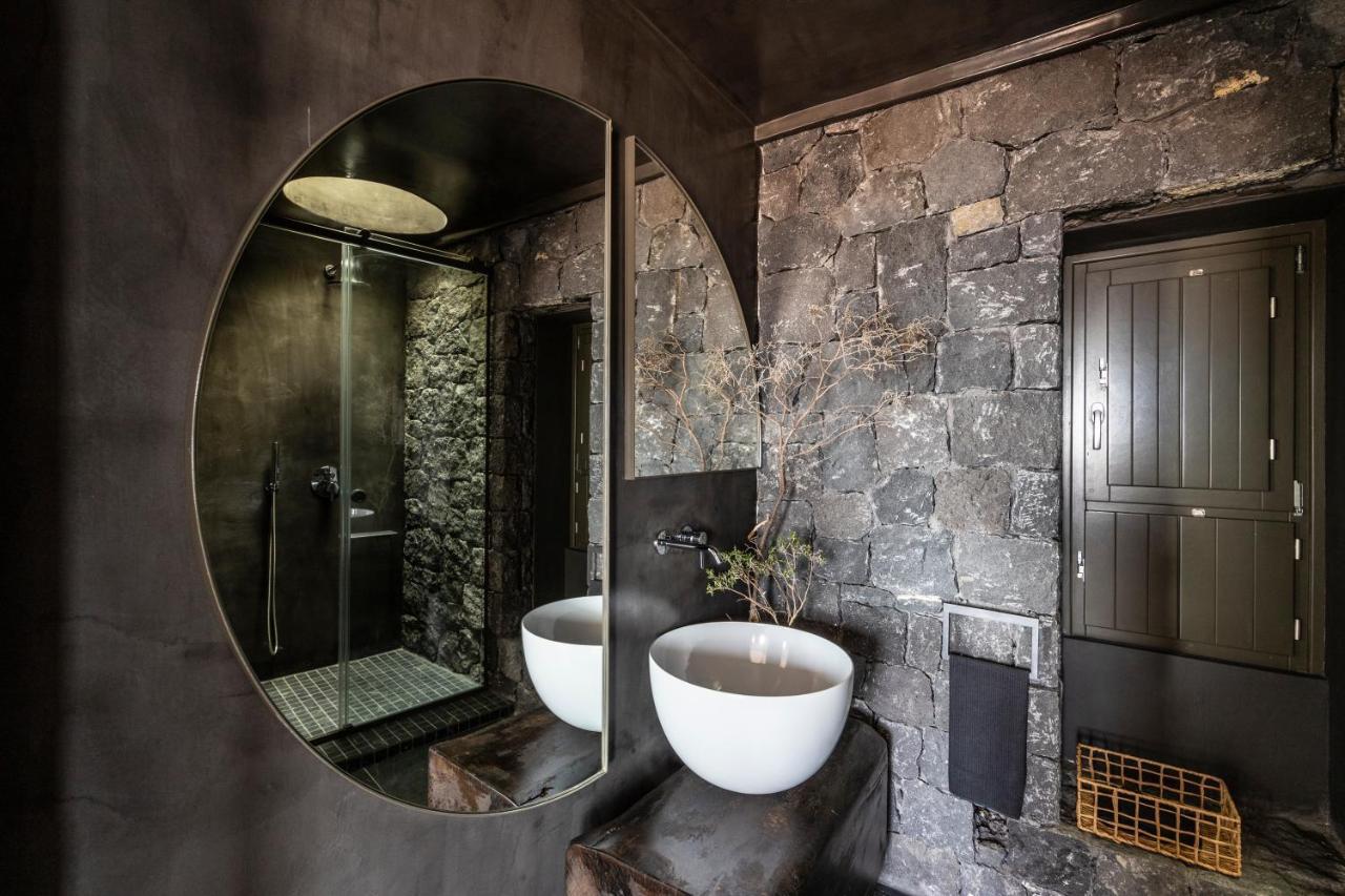 Serra Exclusive Suites Akrotírion Exteriör bild